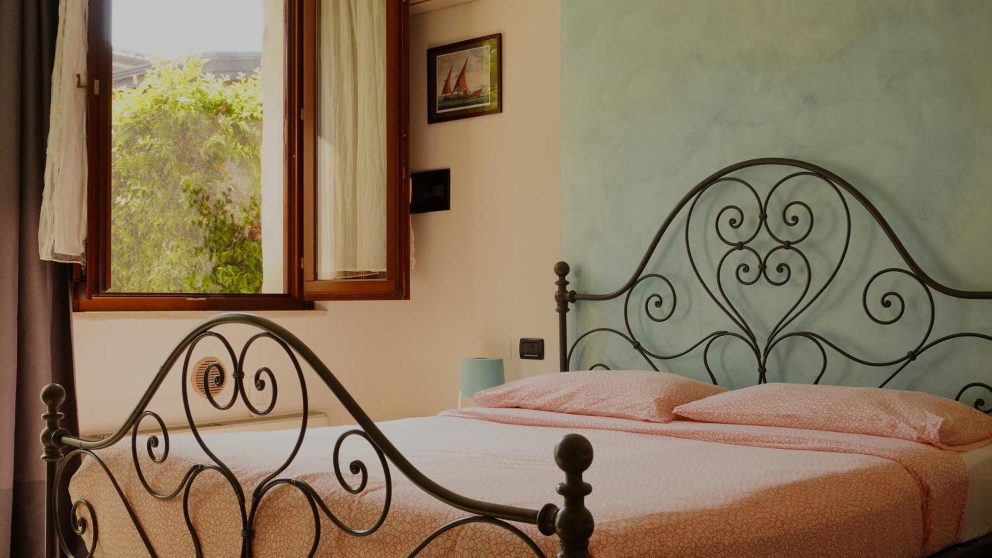 Case Vacanza Le Vele Desenzano del Garda Extérieur photo